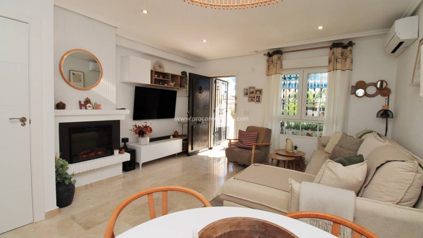 Revente - Maison de ville - Orihuela Costa - Las Violetas