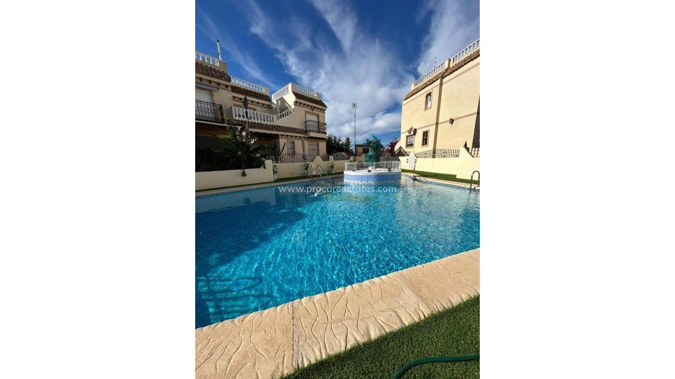 Revente - Maison de ville - Orihuela Costa - Los Almendros-La Florida