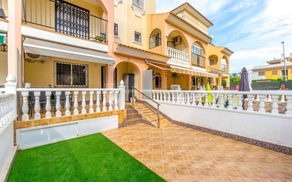 Revente - Maison de ville - Orihuela Costa - Punta Prima