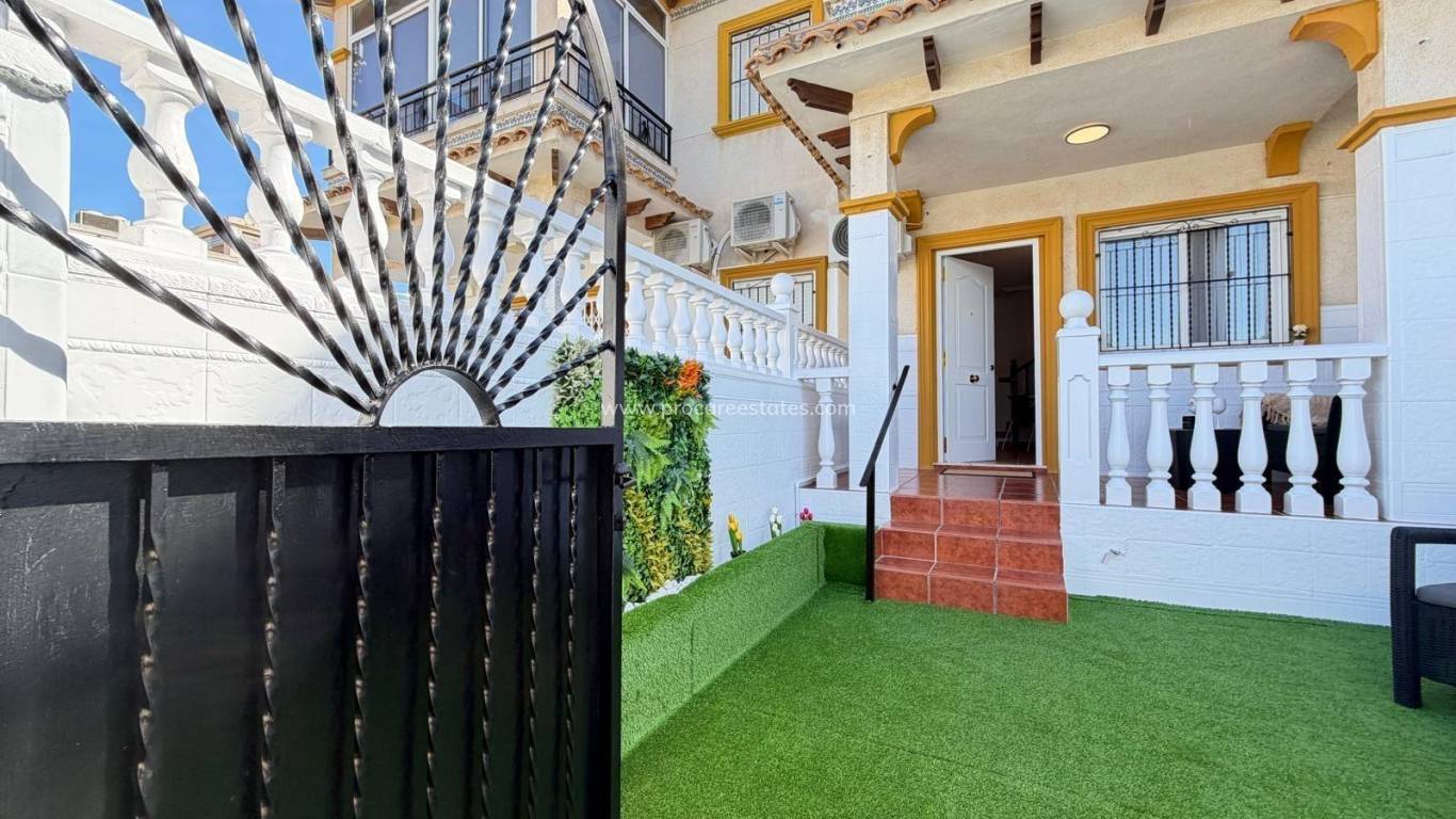 Revente - Maison de ville - Orihuela Costa - Punta Prima