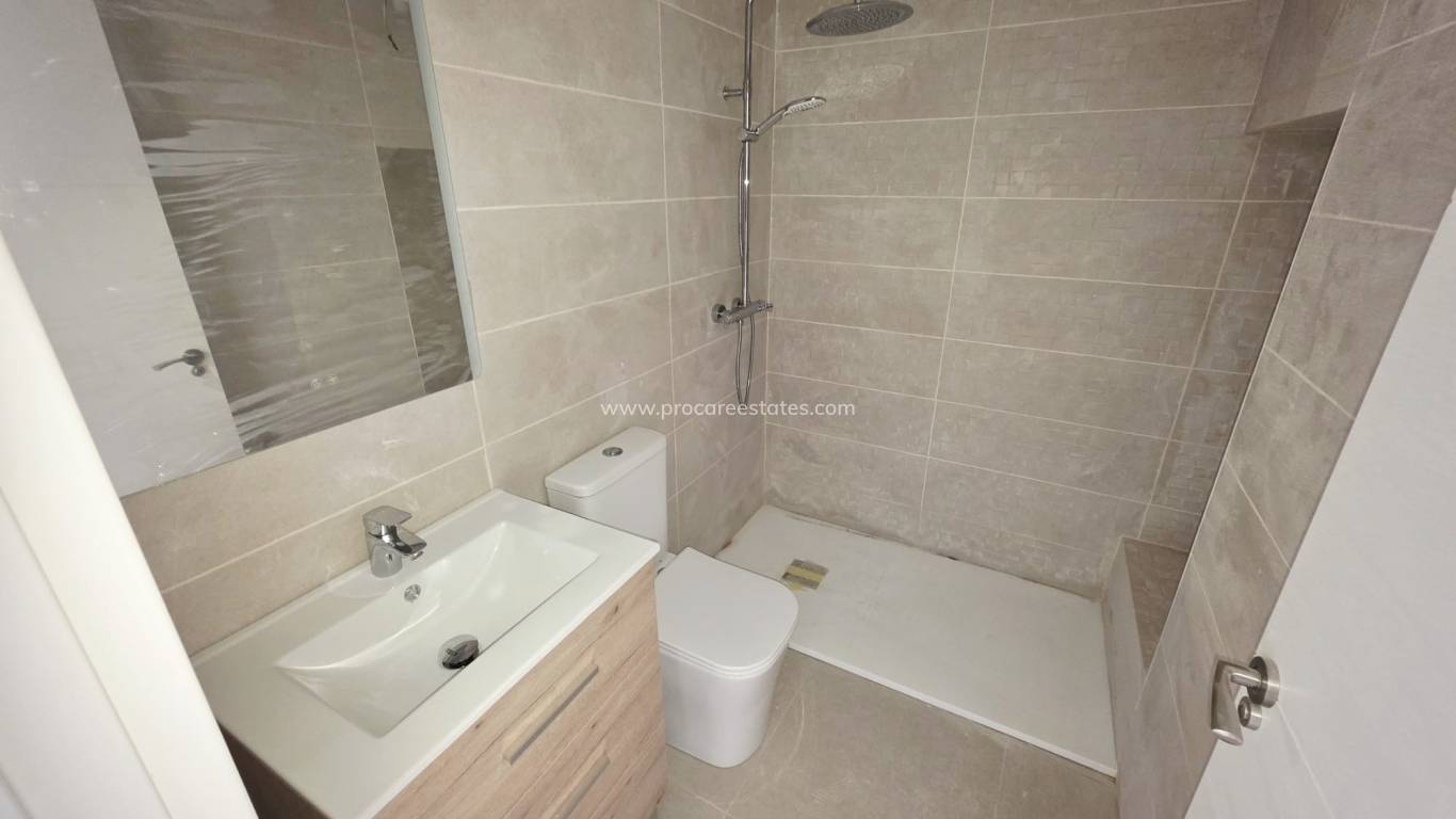 Revente - Maison de ville - Pinoso