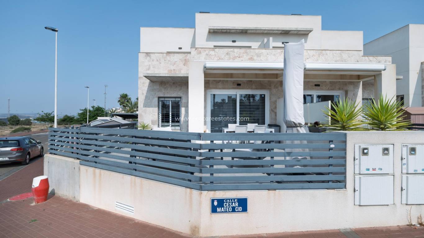 Revente - Maison de ville - Torrevieja - Aguas Nuevas