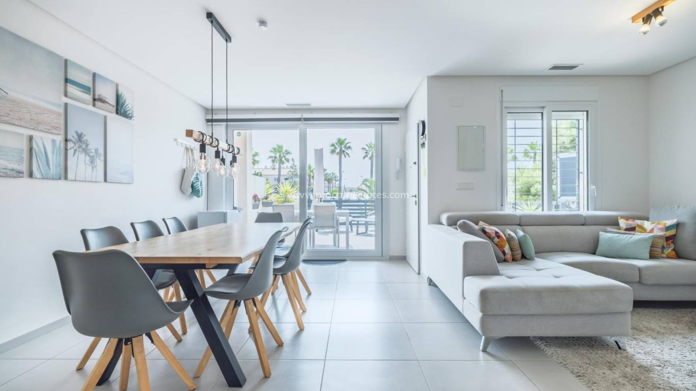 Revente - Maison de ville - Torrevieja - Aguas Nuevas