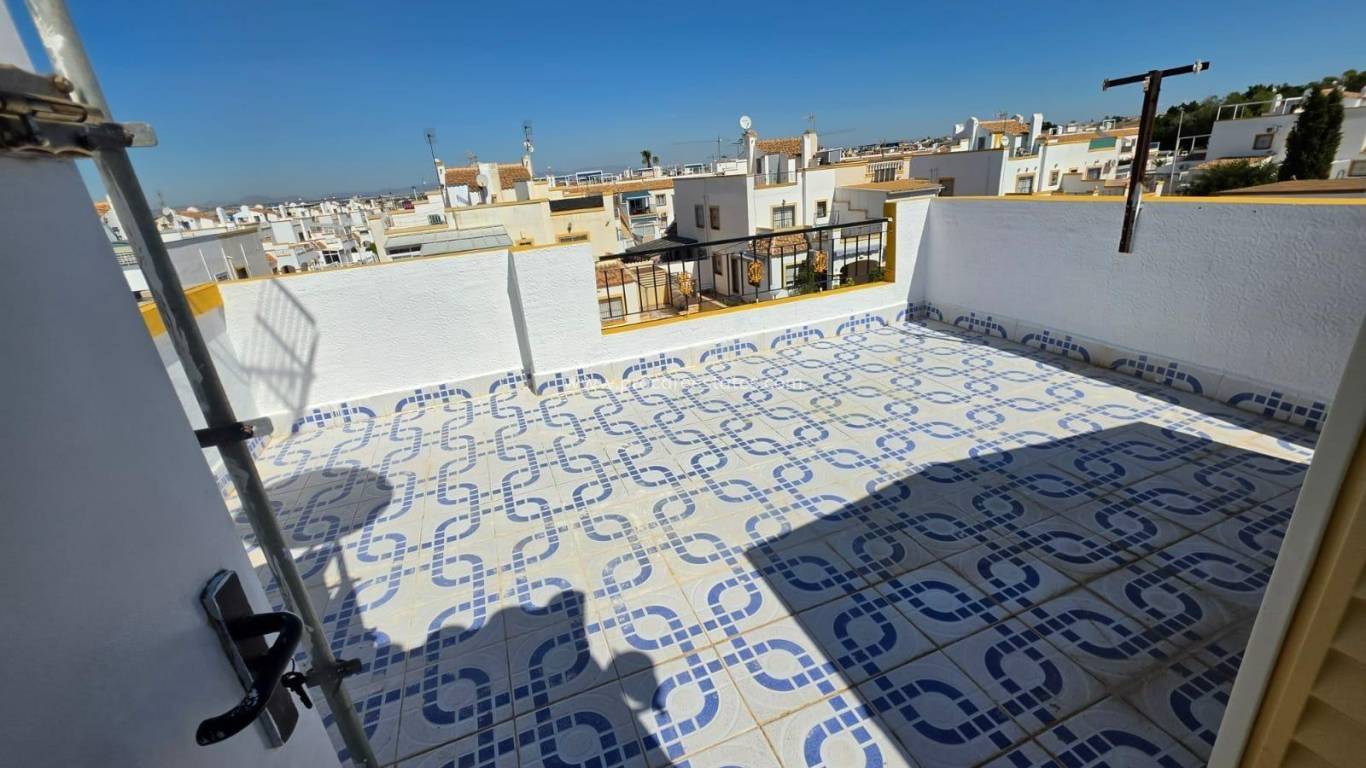 Revente - Maison de ville - Torrevieja - Carrefour Area