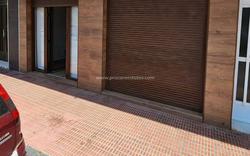 Revente - Propriété commerciale - Guardamar del Segura - Town Guardamar