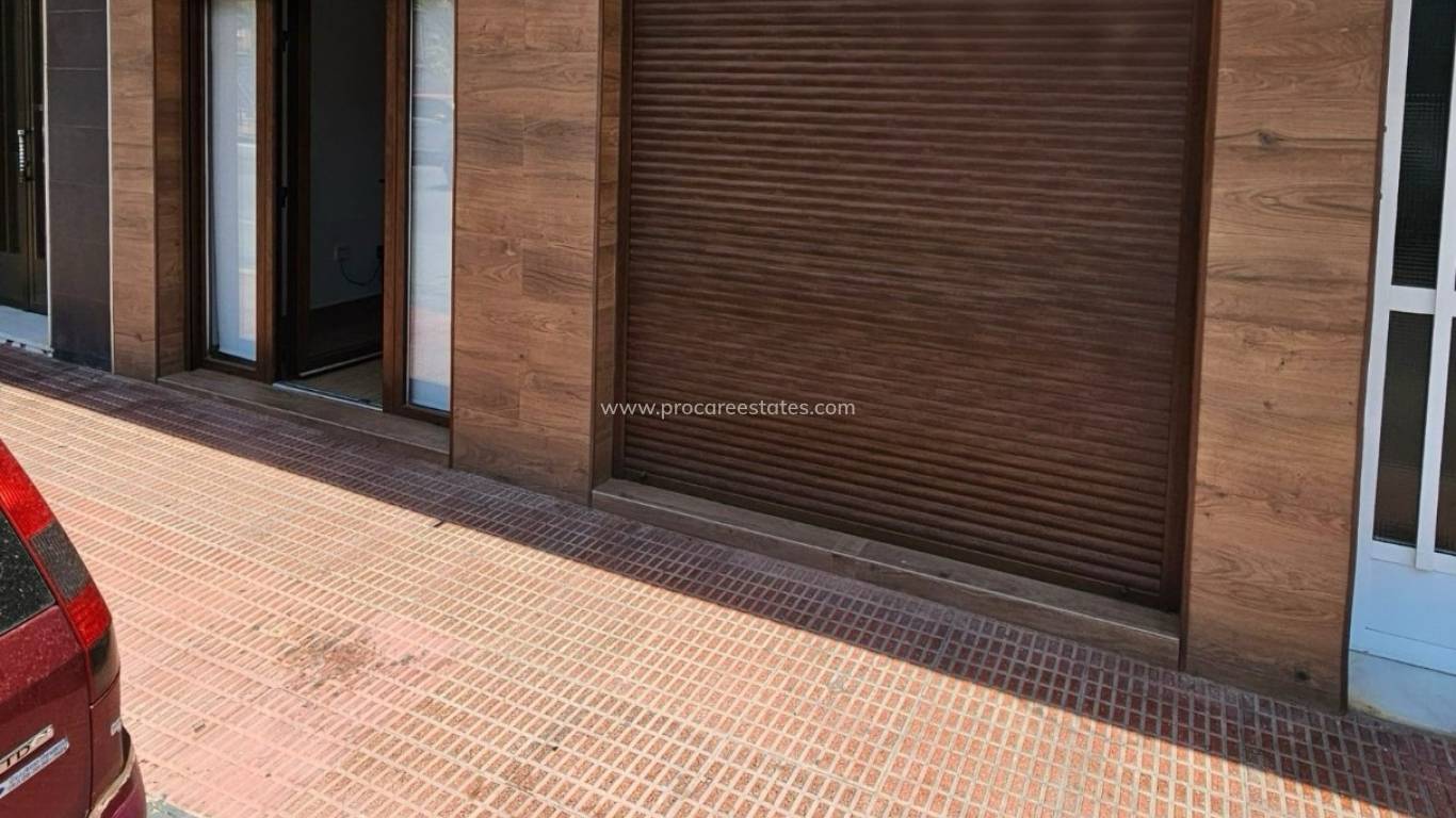 Revente - Propriété commerciale - Guardamar del Segura - Town Guardamar