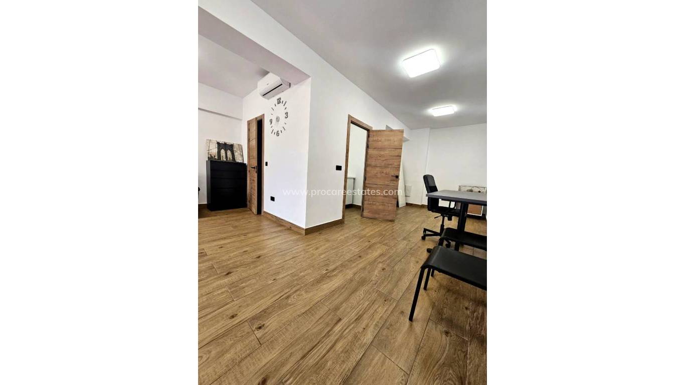 Revente - Propriété commerciale - Guardamar del Segura - Town Guardamar