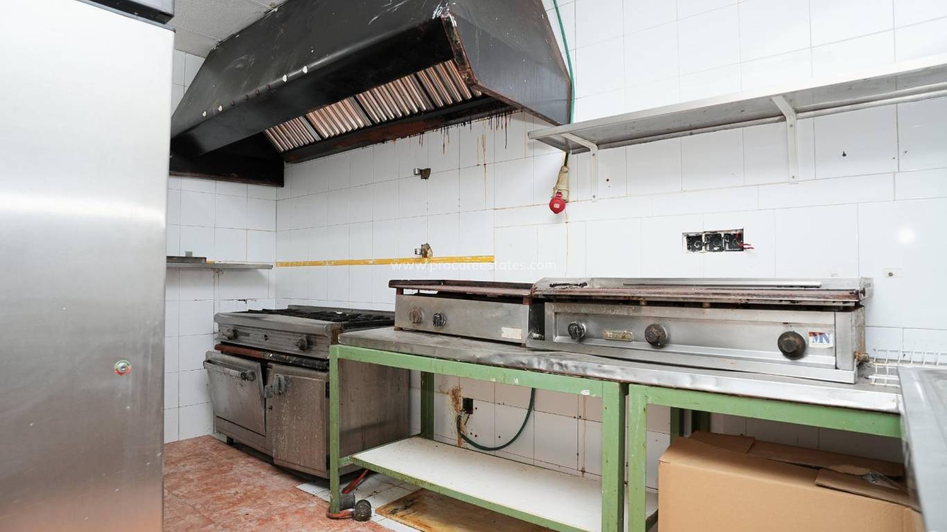 Revente - Propriété commerciale - Torrevieja - Torrevieja Center