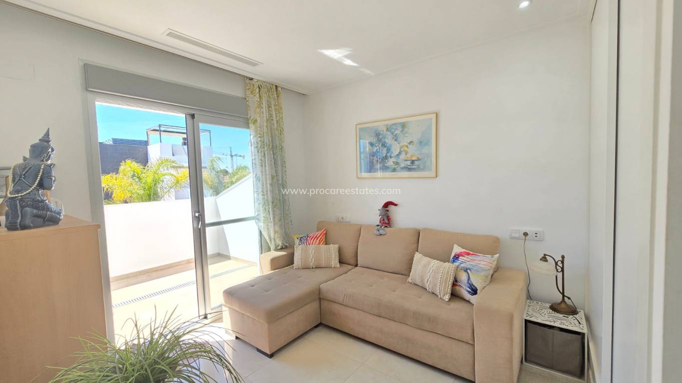 Revente - Townhouse * - Ciudad Quesada * - Doña Pepa *