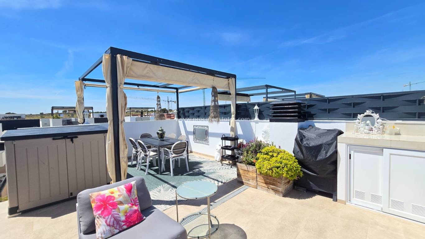 Revente - Townhouse * - Ciudad Quesada * - Doña Pepa *