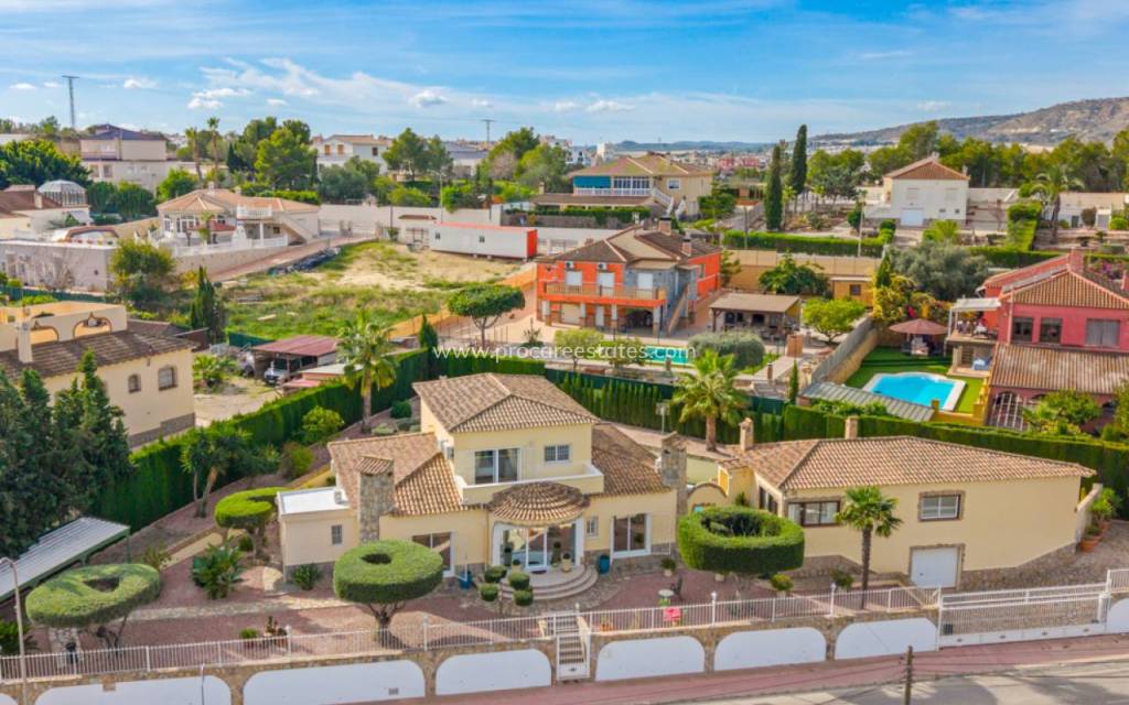 Revente - Villa - Algorfa - Castillo de montemar