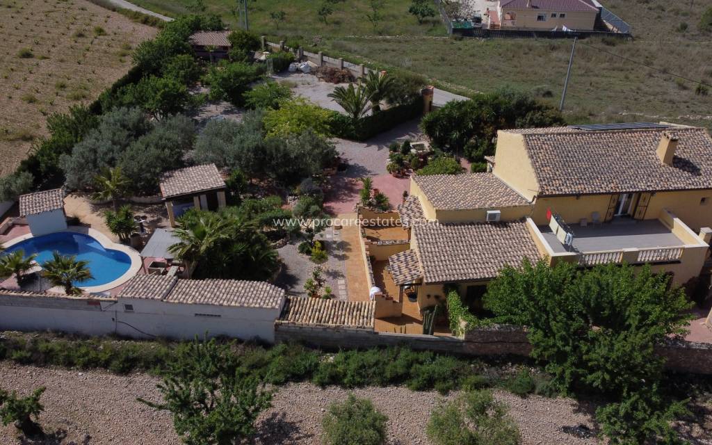 Revente - Villa - Barbarroja