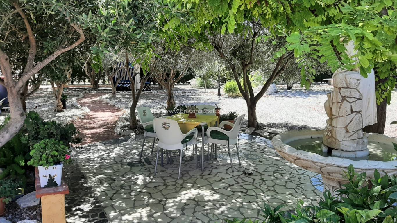 Revente - Villa - Barbarroja