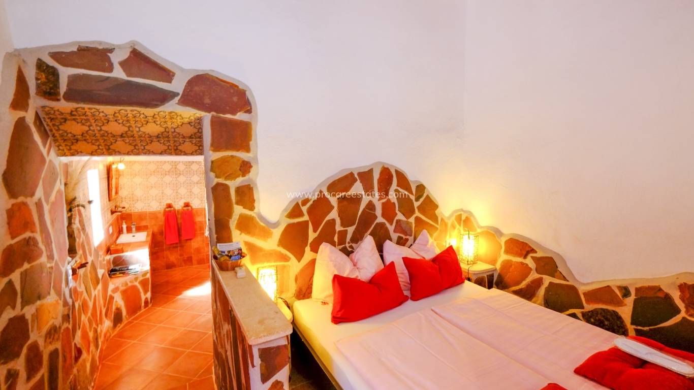 Revente - Villa - Barbarroja