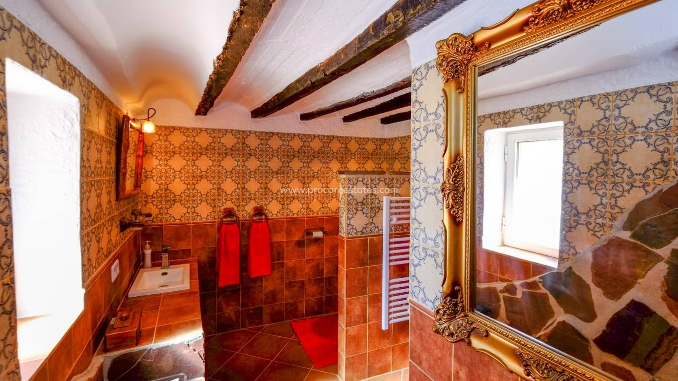 Revente - Villa - Barbarroja