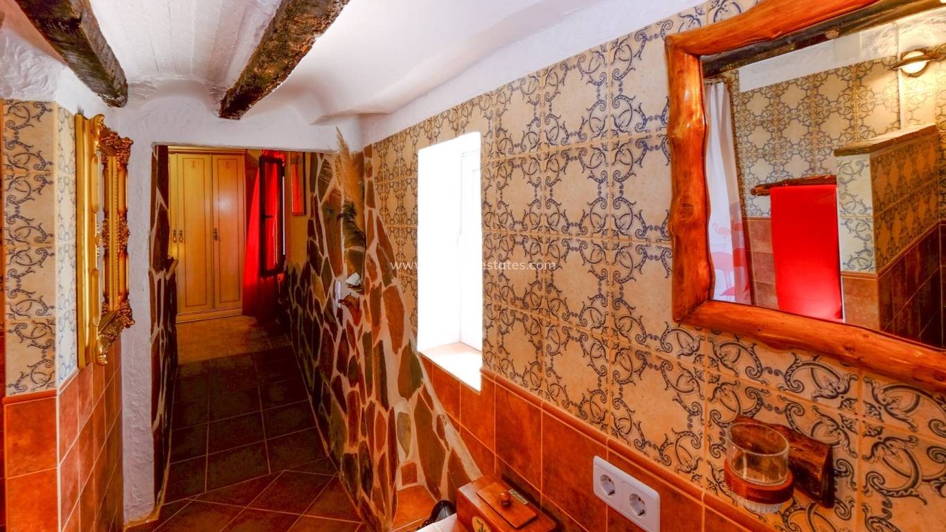 Revente - Villa - Barbarroja