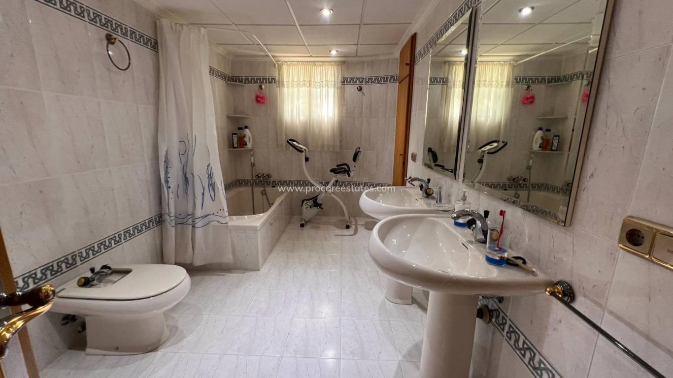 Revente - Villa - Callosa de Segura - Comunidad valenciana