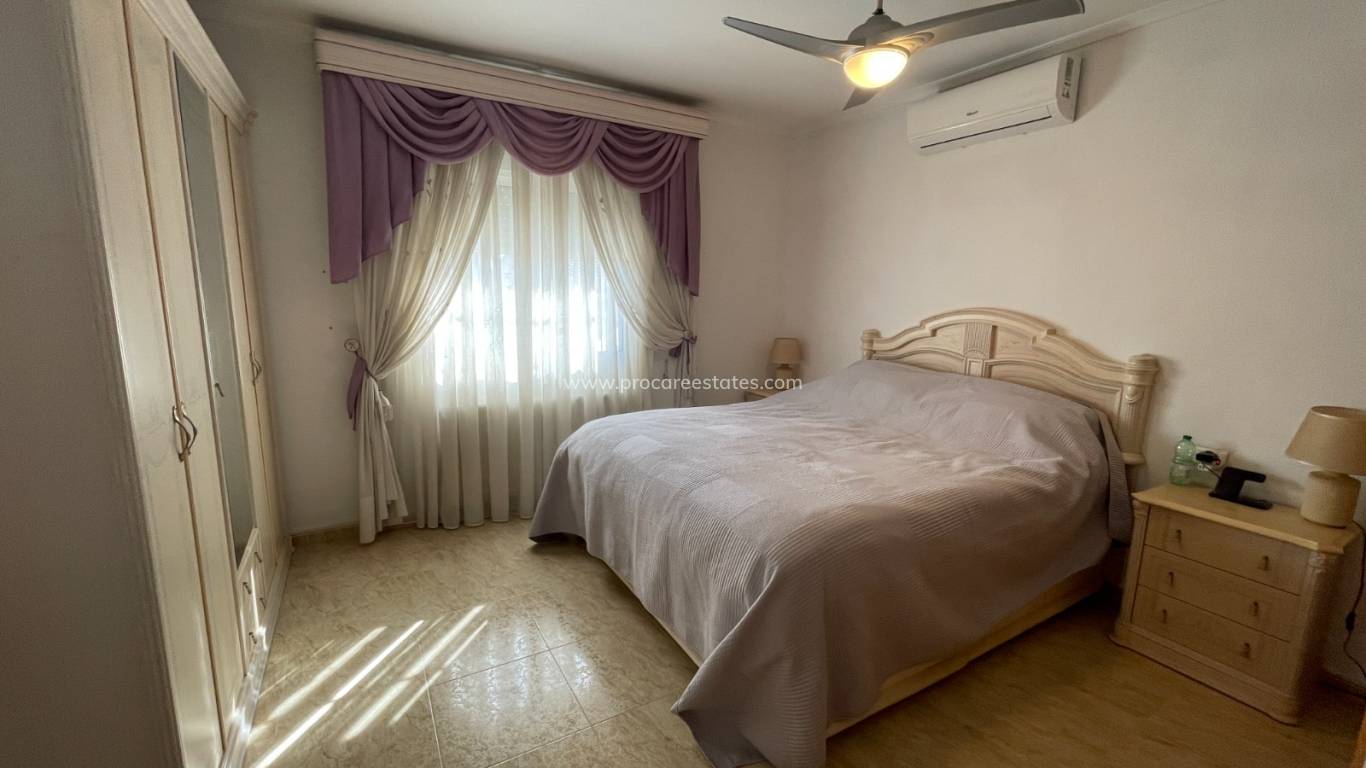 Revente - Villa - Catral