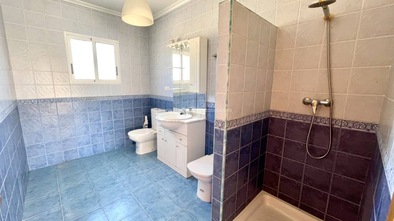 Revente - Villa - Catral