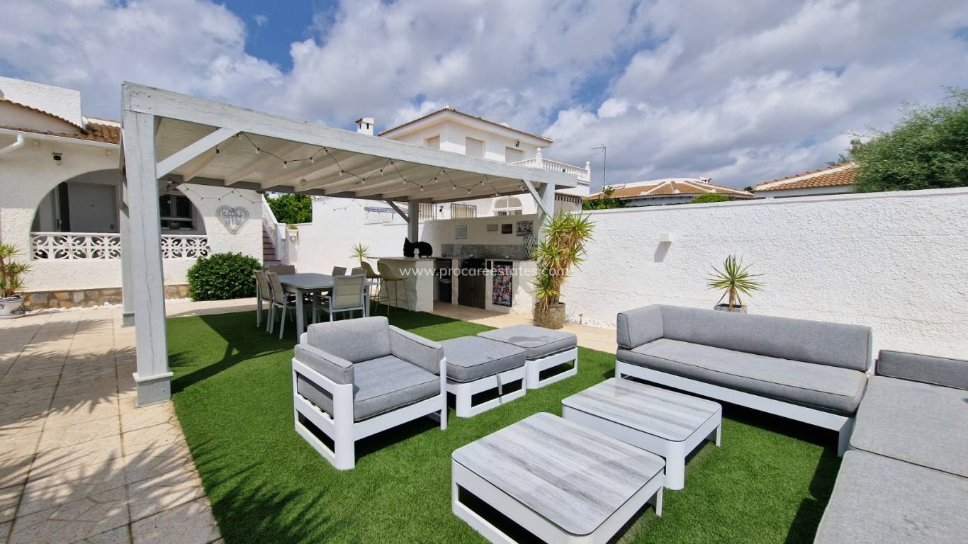 Revente - Villa - Ciudad Quesada - Pueblo Bravo
