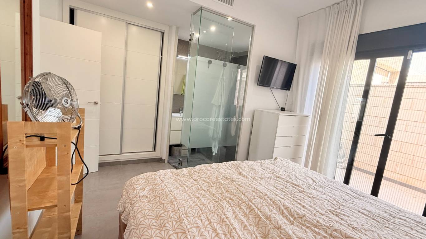 Revente - Villa - Ciudad Quesada - Pueblo Bravo