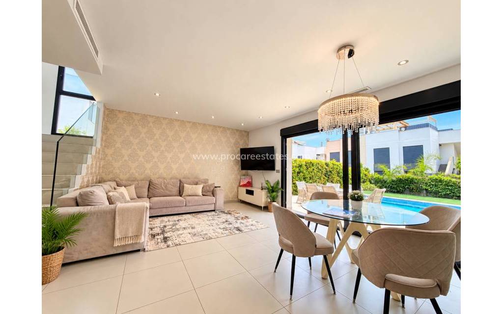 Revente - Villa - Ciudad Quesada
