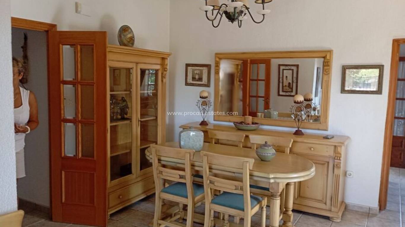 Revente - Villa - Daya Nueva