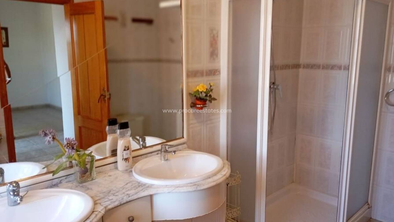 Revente - Villa - Daya Nueva