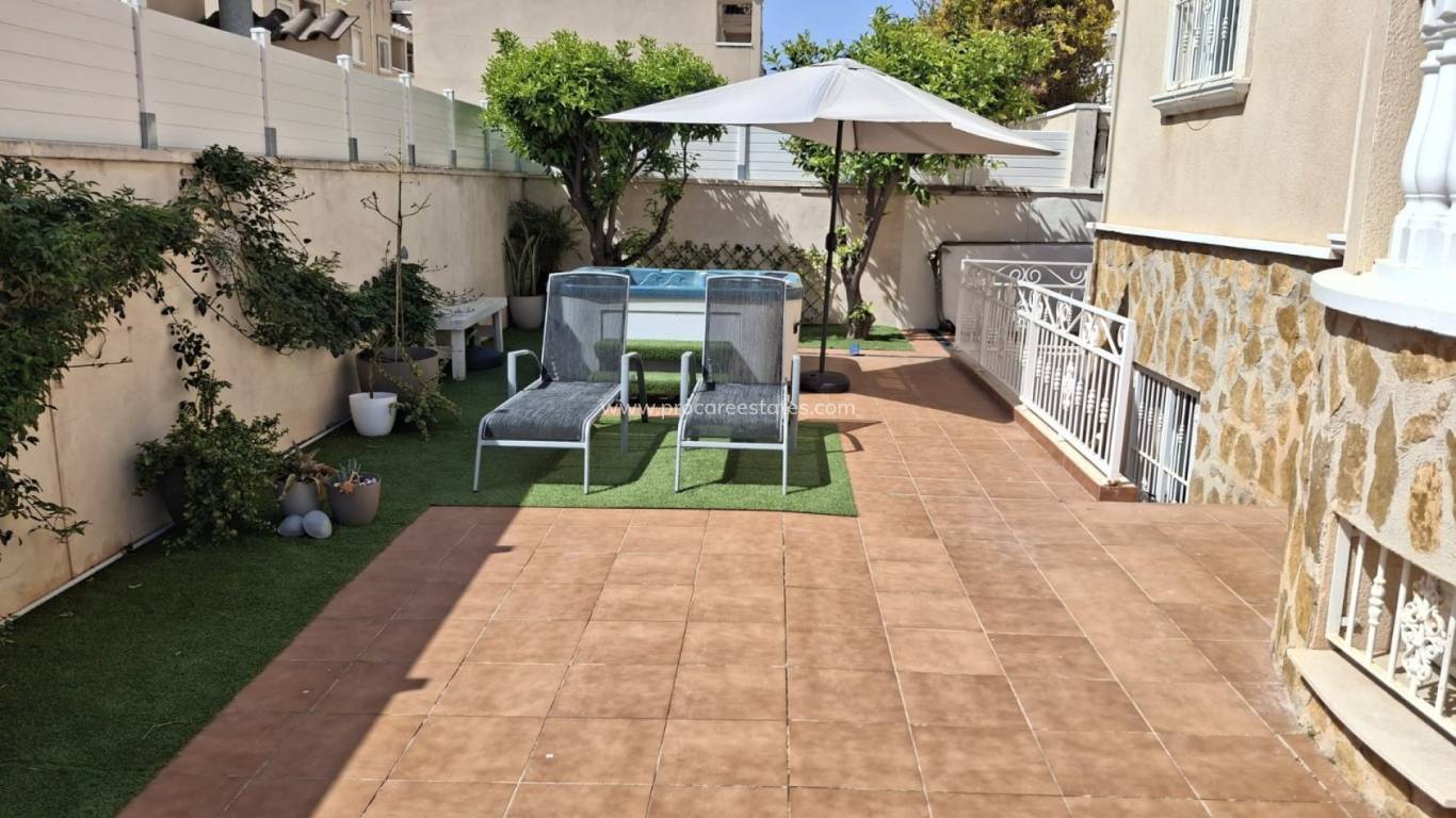 Revente - Villa Detached - Ciudad Quesada - Doña Pepa