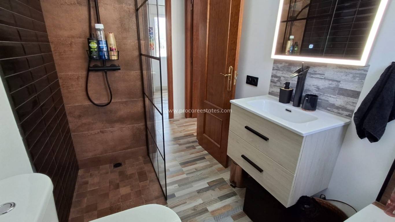 Revente - Villa Detached - Ciudad Quesada - Doña Pepa