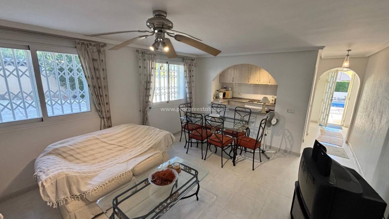 Revente - Villa Detached - Ciudad Quesada - La Fiesta