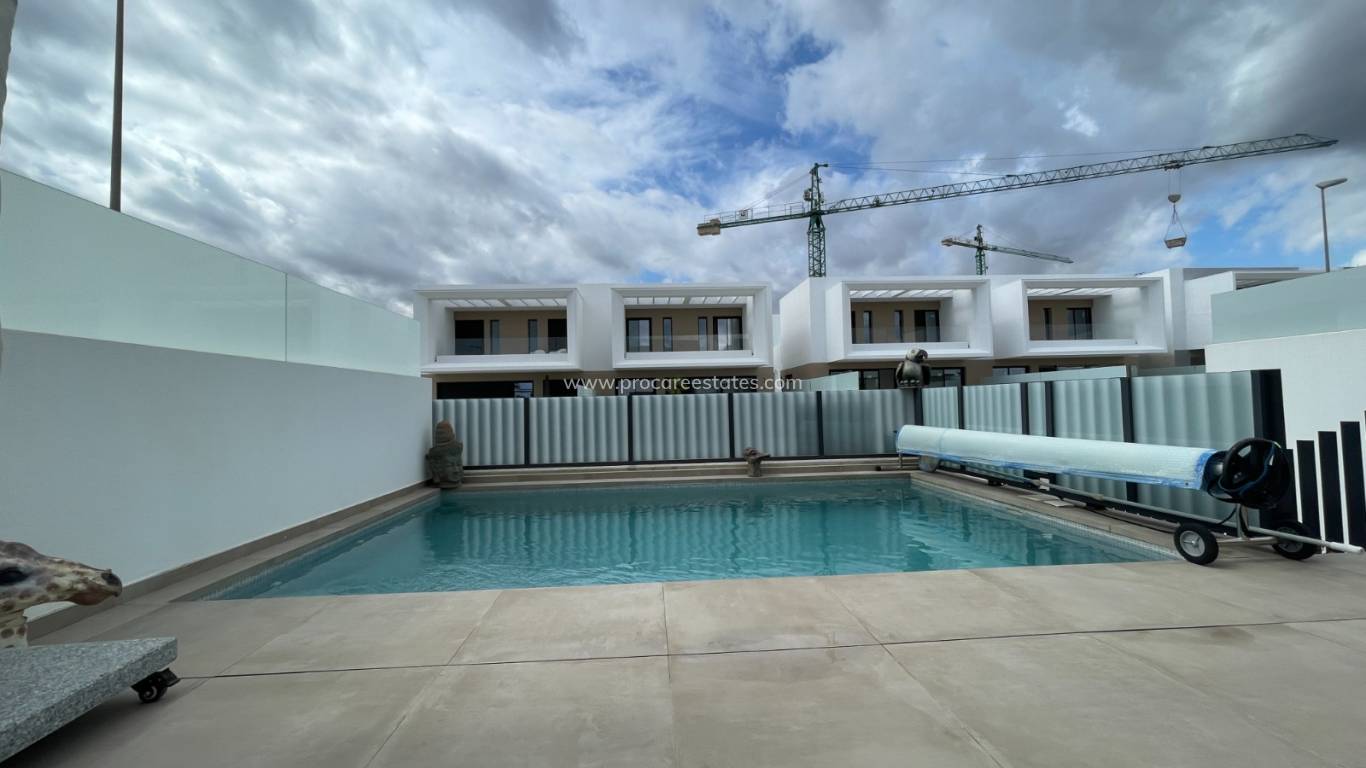 Revente - Villa - Dolores - ZONA NUEVA