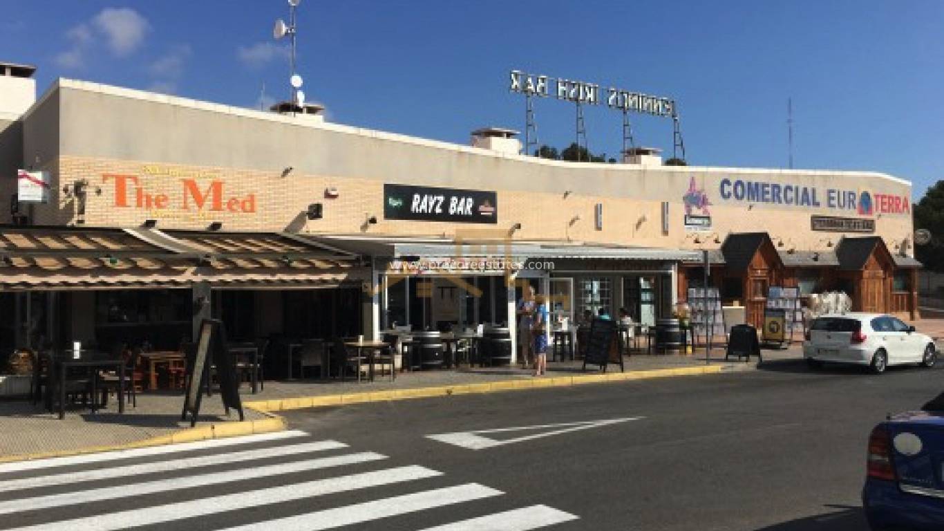 Revente - Villa - Guardamar del Segura - El Raso