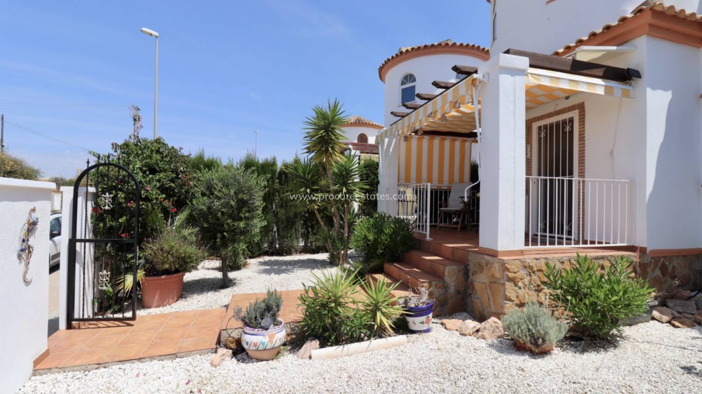 Revente - Villa - Guardamar del Segura - El Raso