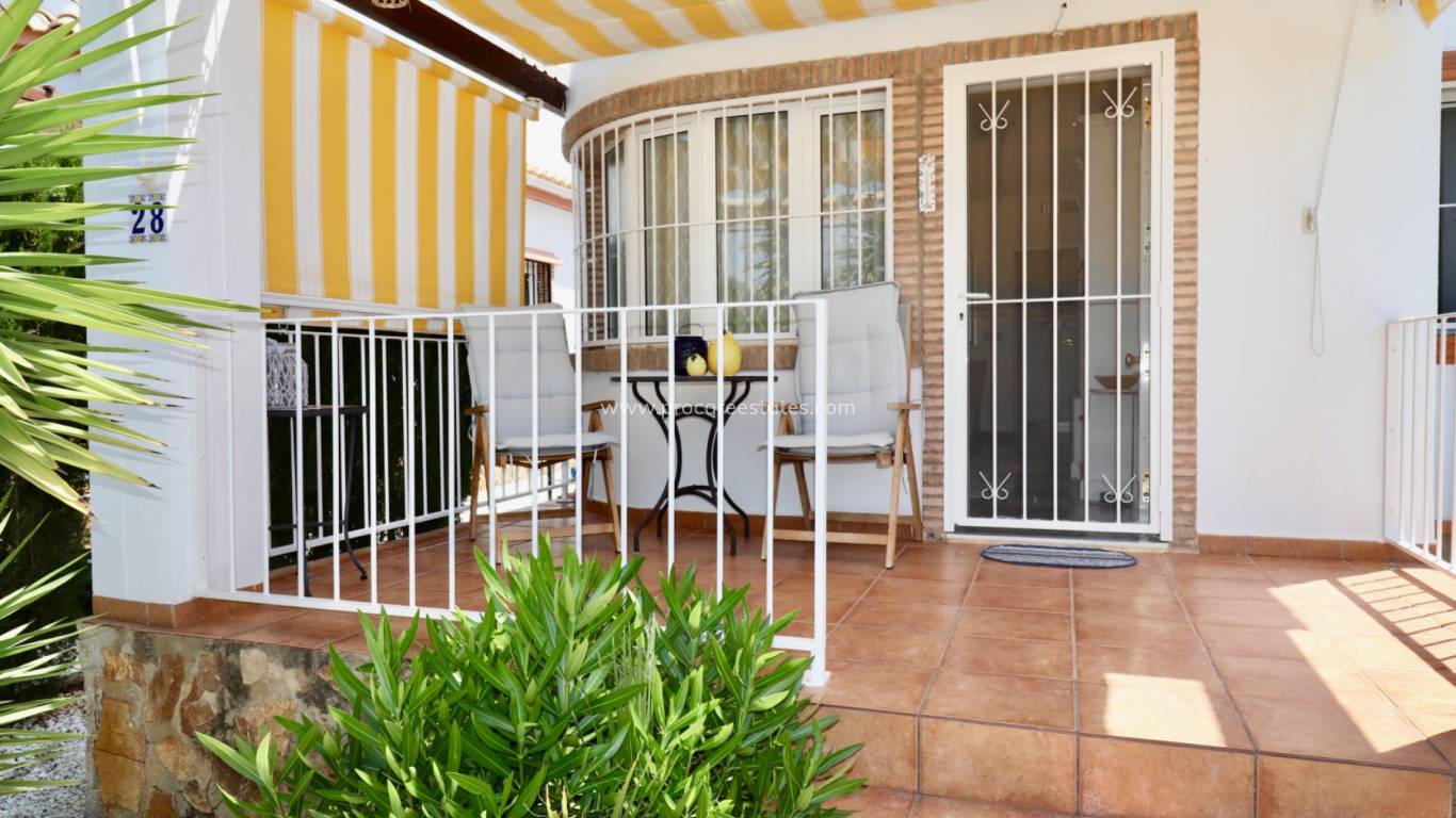 Revente - Villa - Guardamar del Segura - El Raso