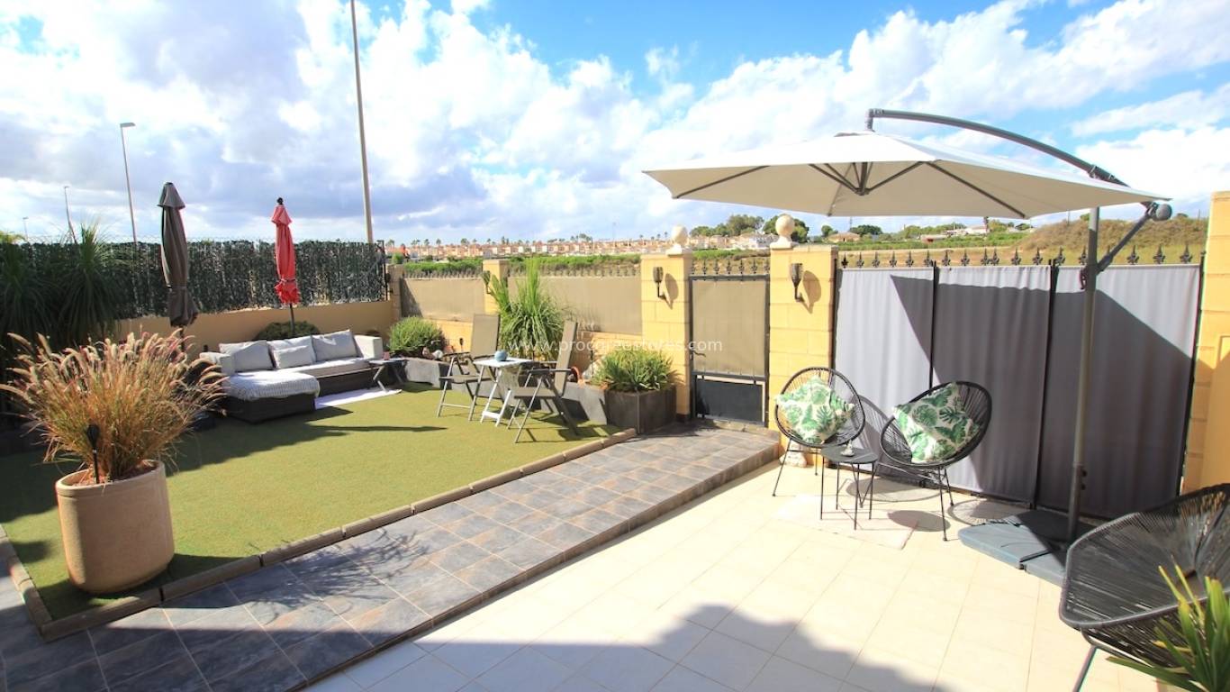 Revente - Villa - Guardamar del Segura - El Raso