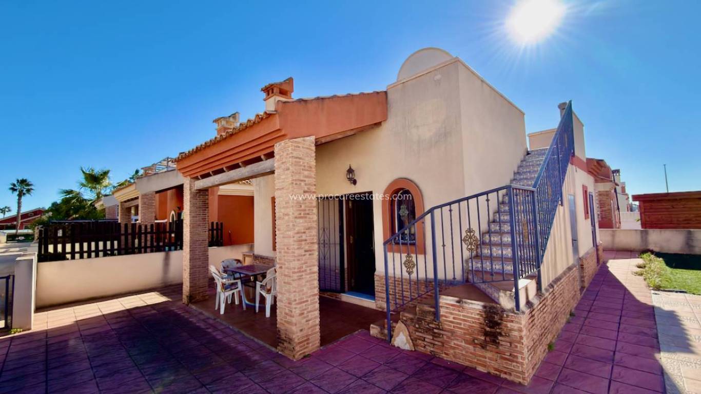 Revente - Villa - Guardamar del Segura - El Raso