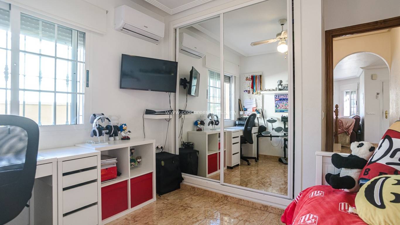 Revente - Villa - Guardamar del Segura - EL RASO