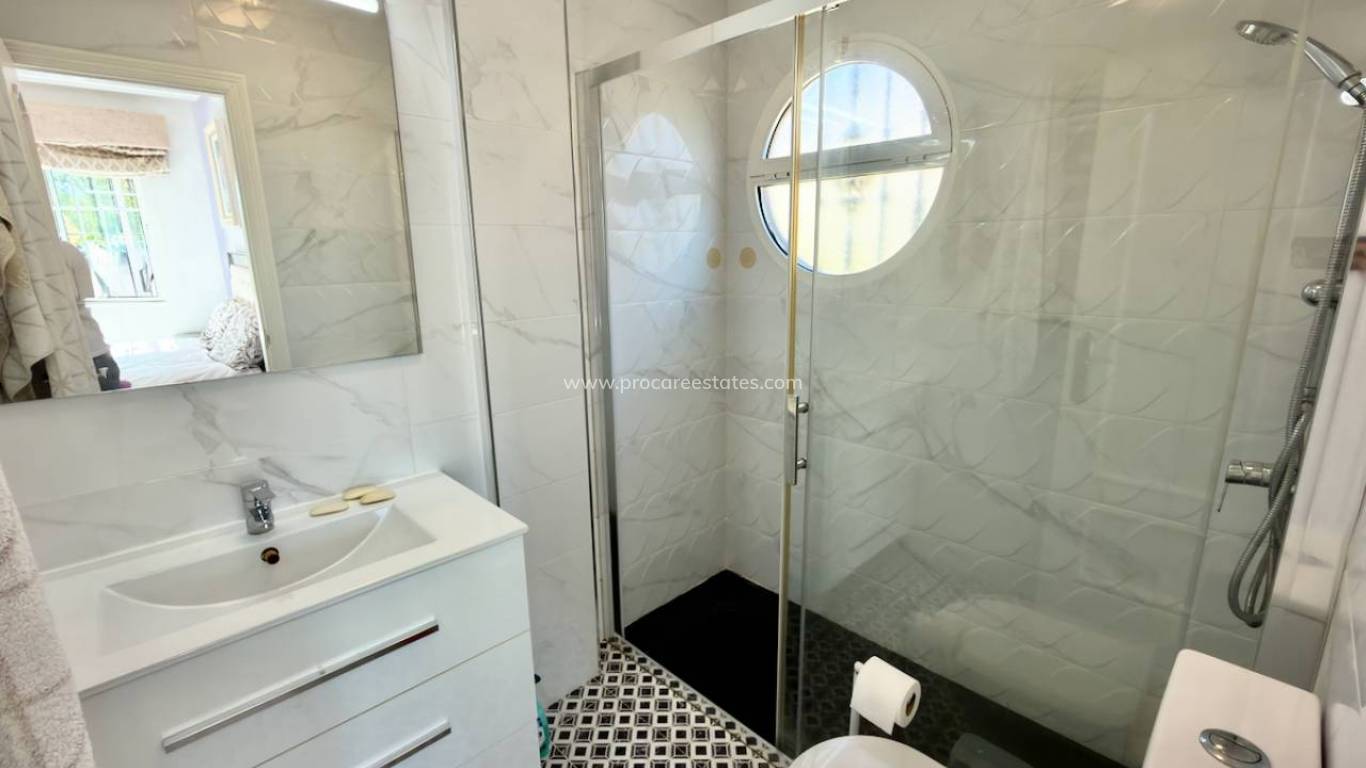 Revente - Villa - Guardamar del Segura - Guardamar - El Raso