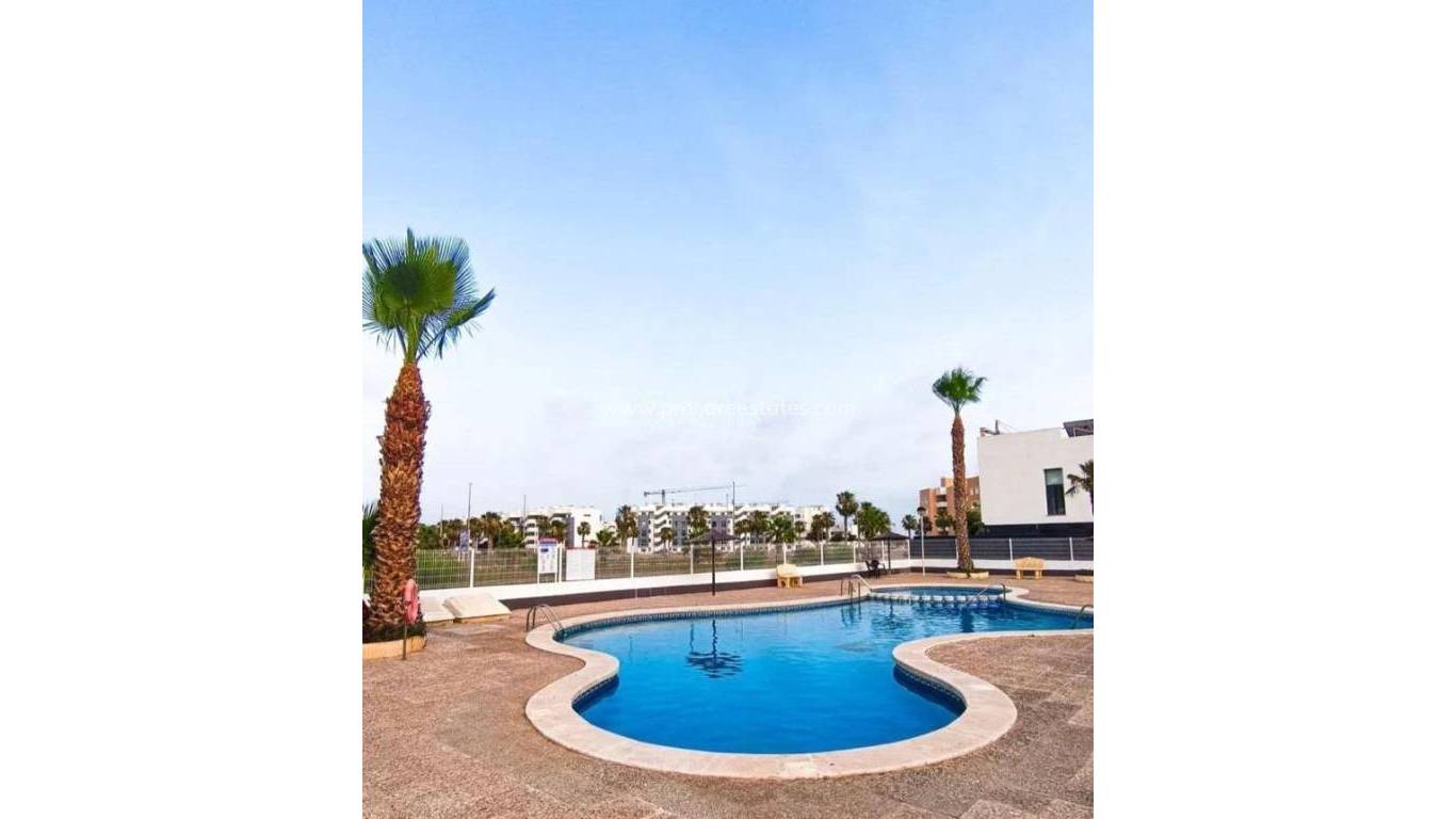 Revente - Villa - Guardamar del Segura - Urb el raso