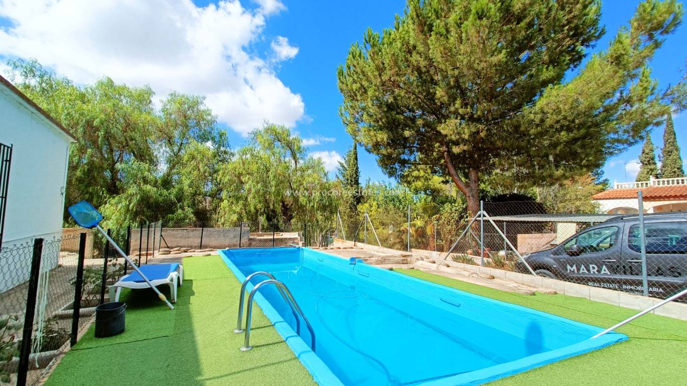 Revente - Villa - Hondon de las Nieves