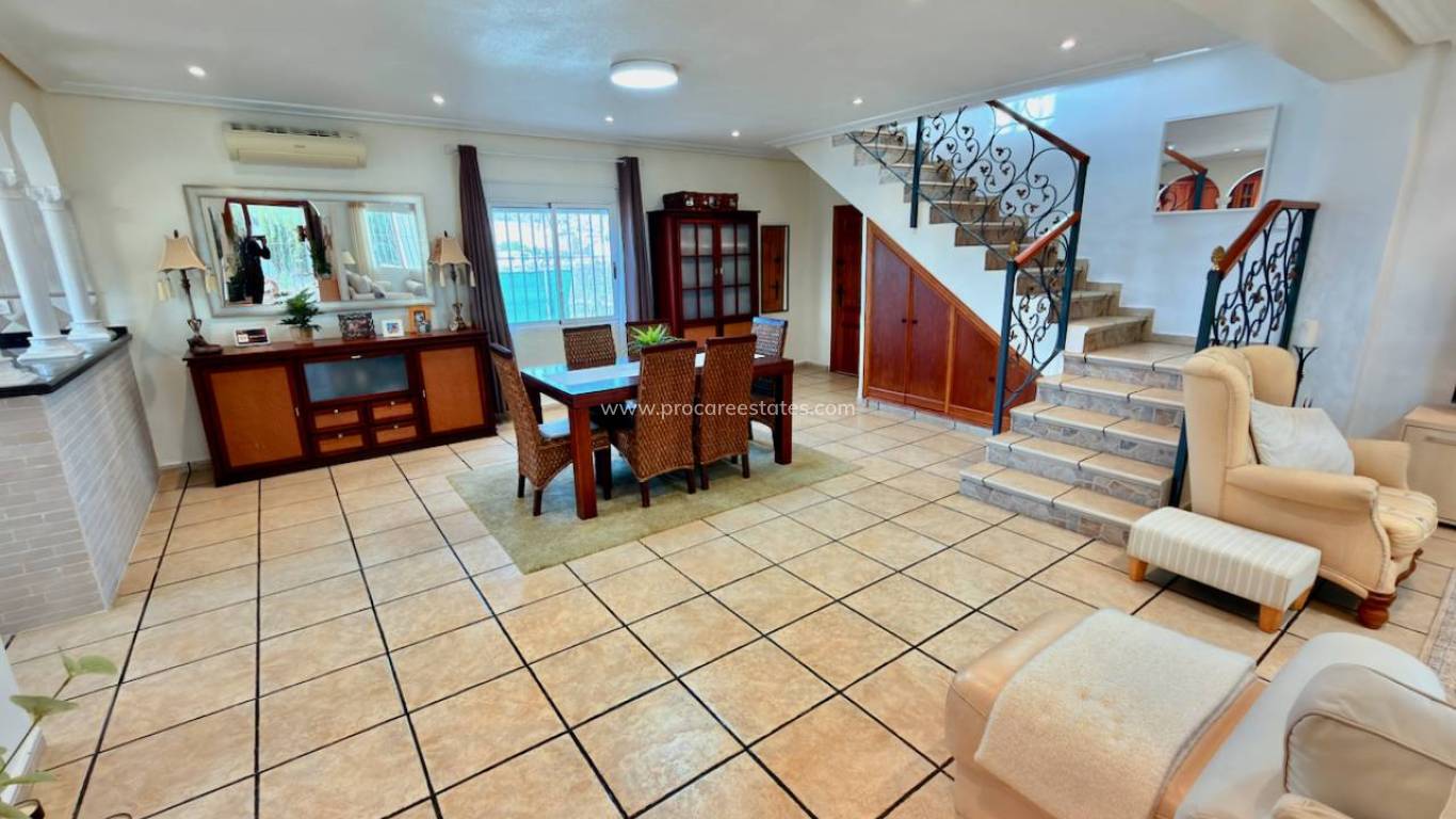 Revente - Villa - Hondon de las Nieves