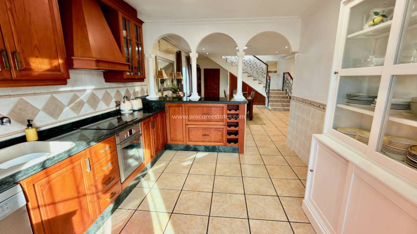 Revente - Villa - Hondon de las Nieves