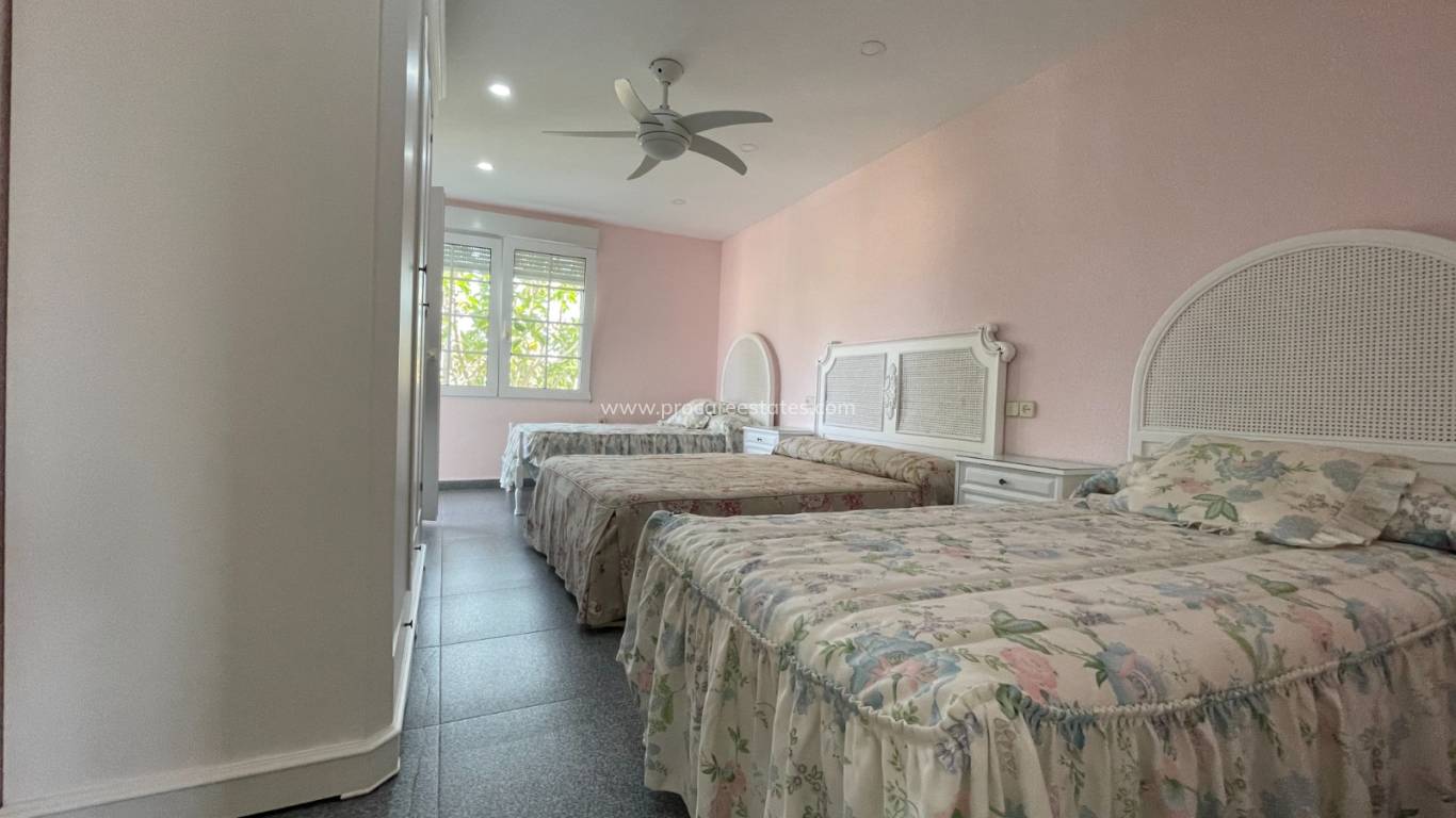 Revente - Villa - Orihuela Costa - Cabo Roig