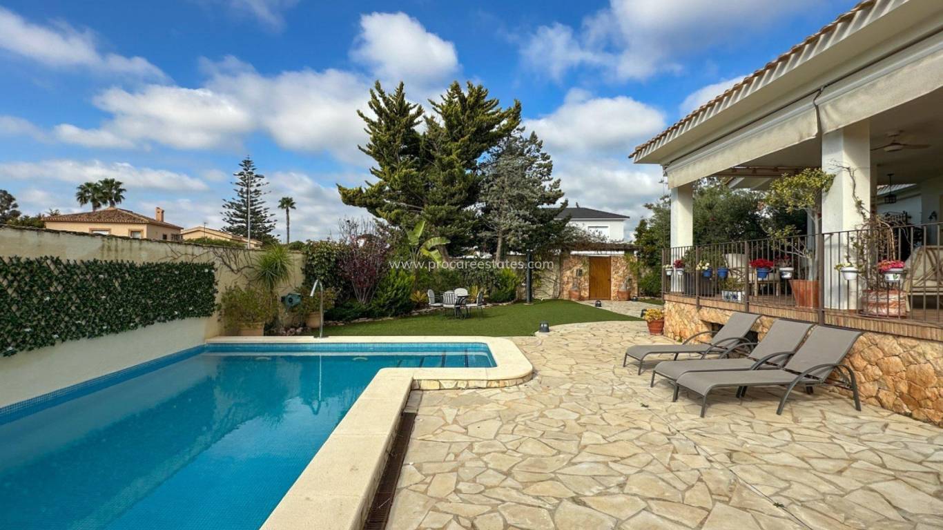 Revente - Villa - Orihuela Costa - Campoamor