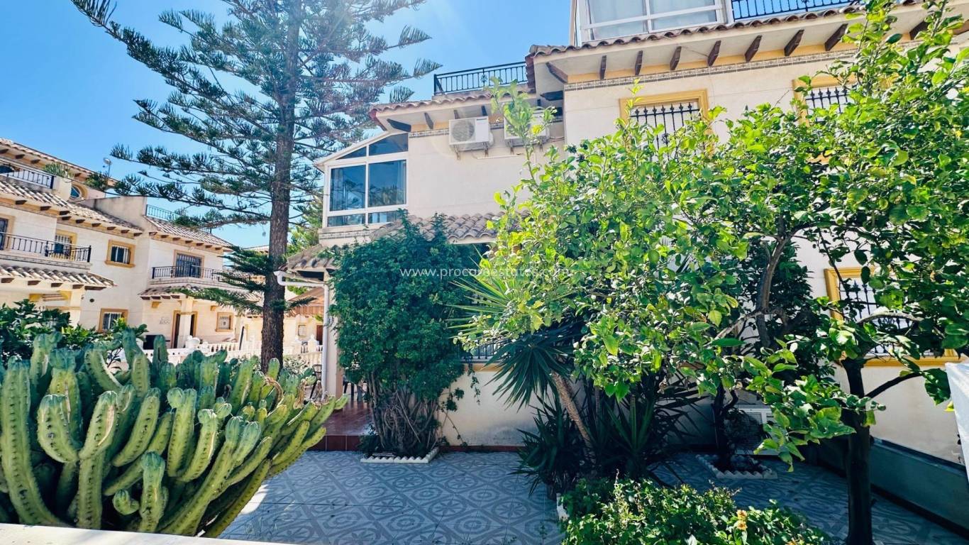 Revente - Villa - Orihuela Costa - Campoamor