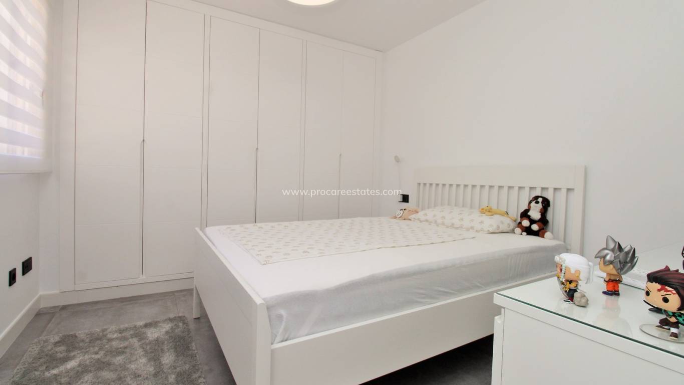 Revente - Villa - Orihuela Costa - Campoamor