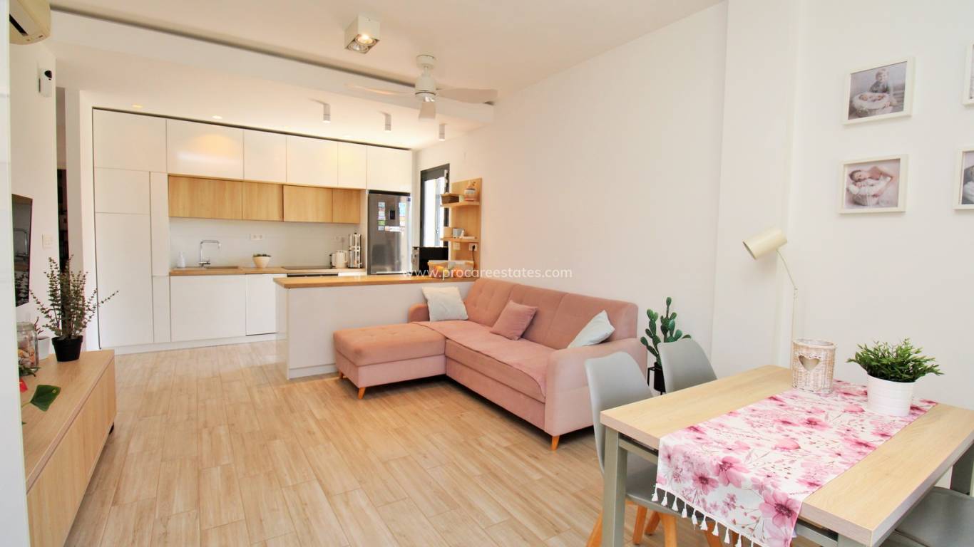 Revente - Villa - Orihuela Costa - La Zenia