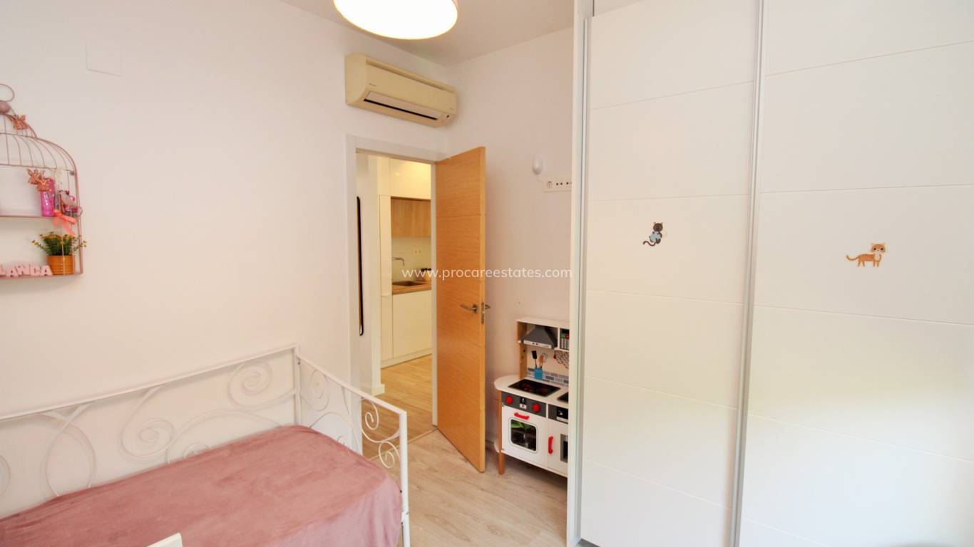 Revente - Villa - Orihuela Costa - La Zenia