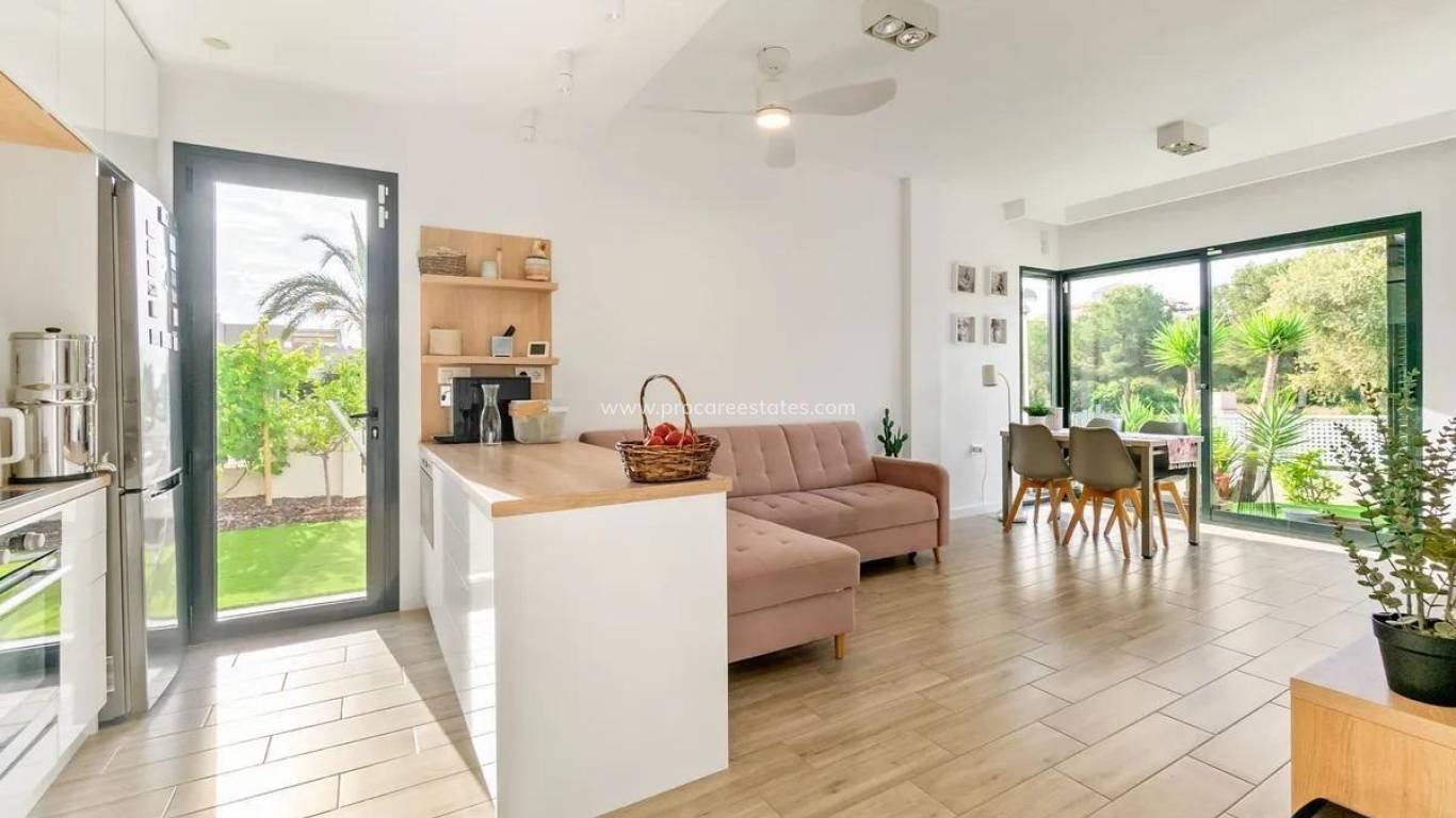 Revente - Villa - Orihuela Costa - La Zenia